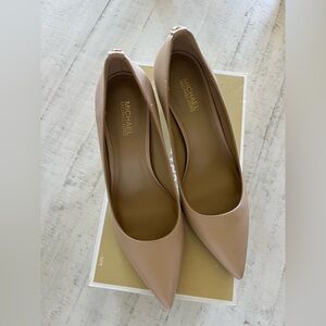 Michael Kors Alina Flex Pump